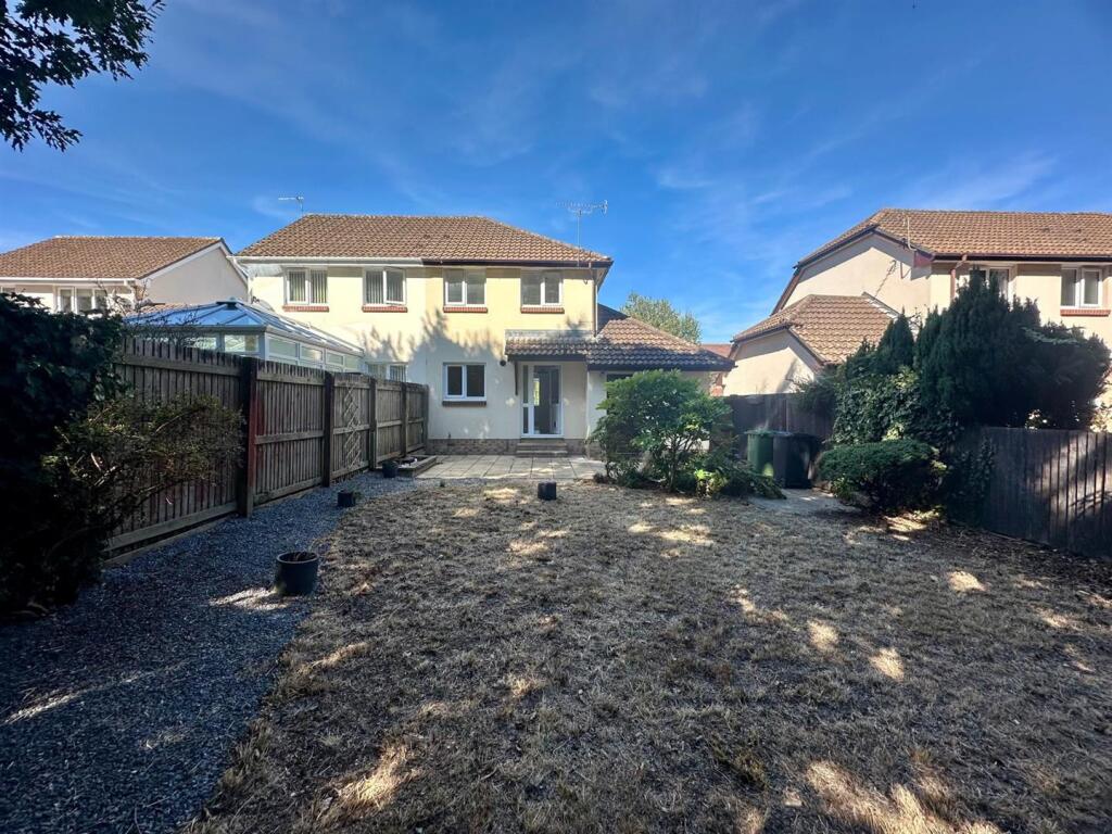 Property photo 8