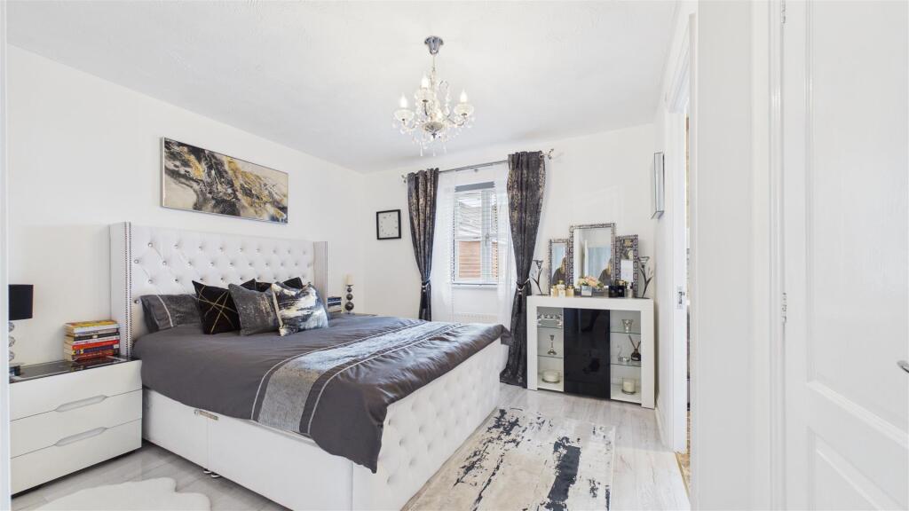 House in Peterborough - View 5