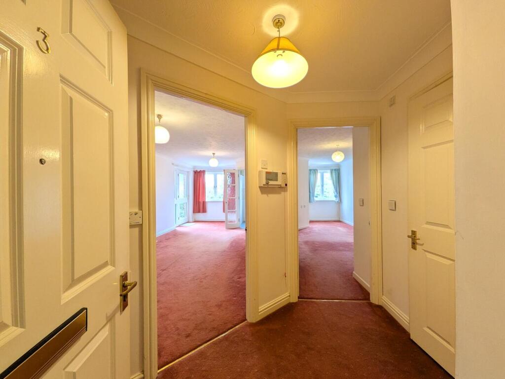 Apartment in Truro - View 5
