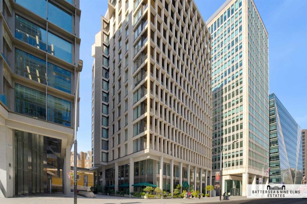 Main image of property: Kings Gate Walk, London