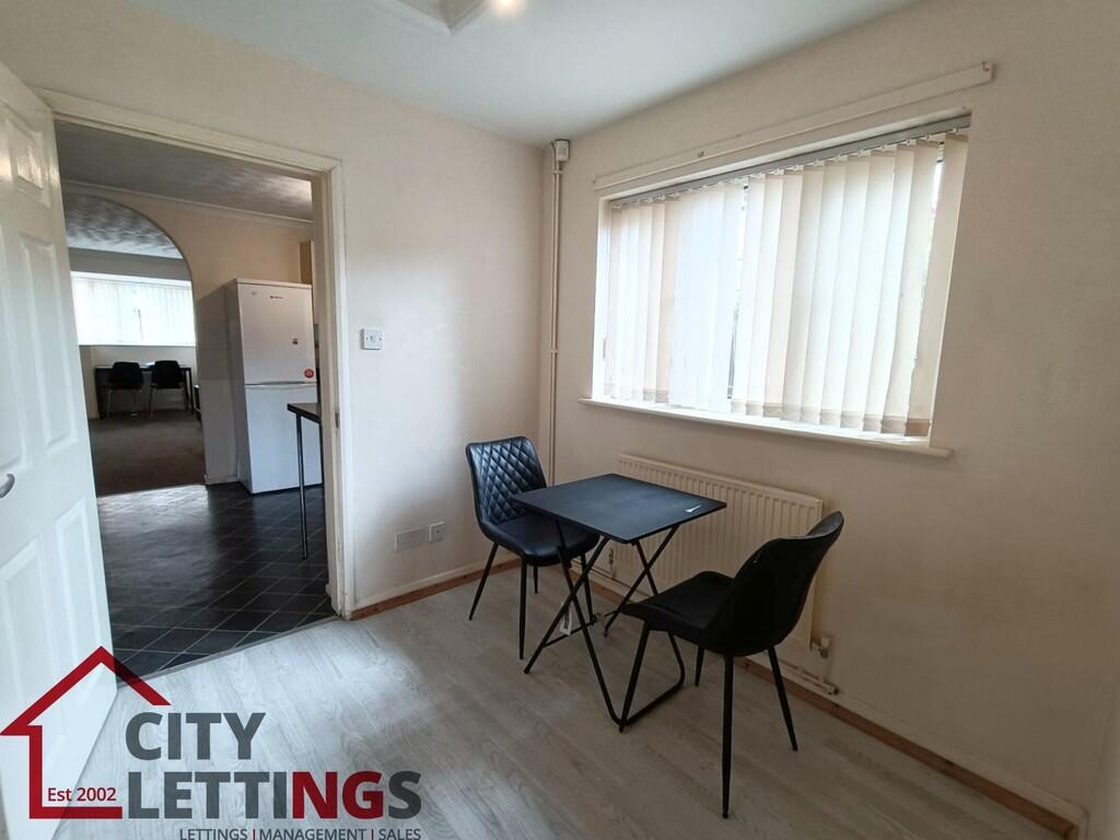 2 bedroom terraced house for rent