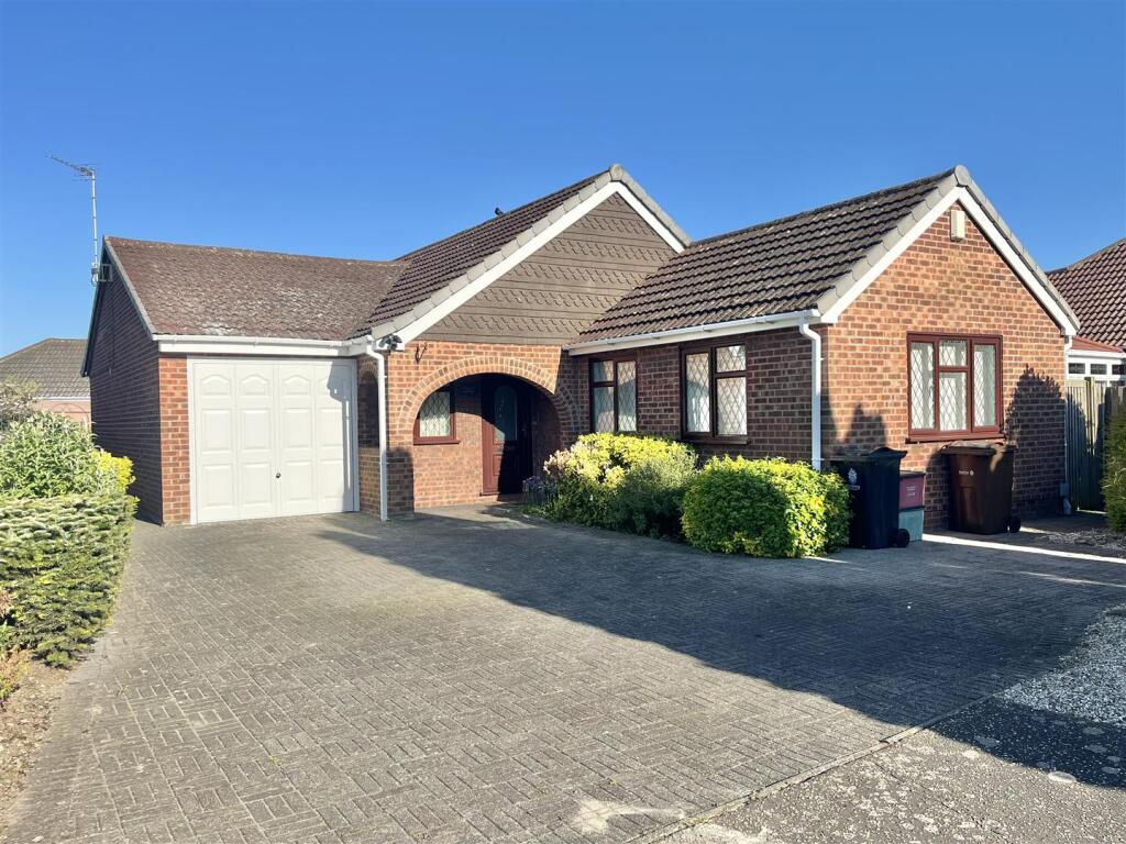 Main image of property: Sherwood Drive, Great Clacton, Essex