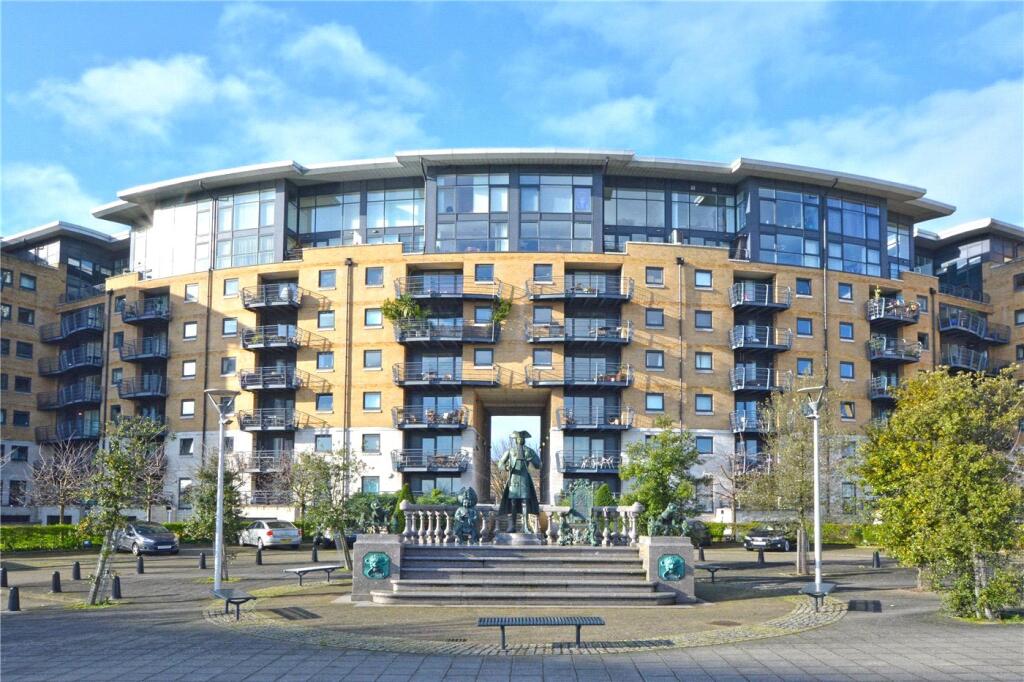 Main image of property: Greenfell Mansions, Glaisher Street, Deptford, London, SE8