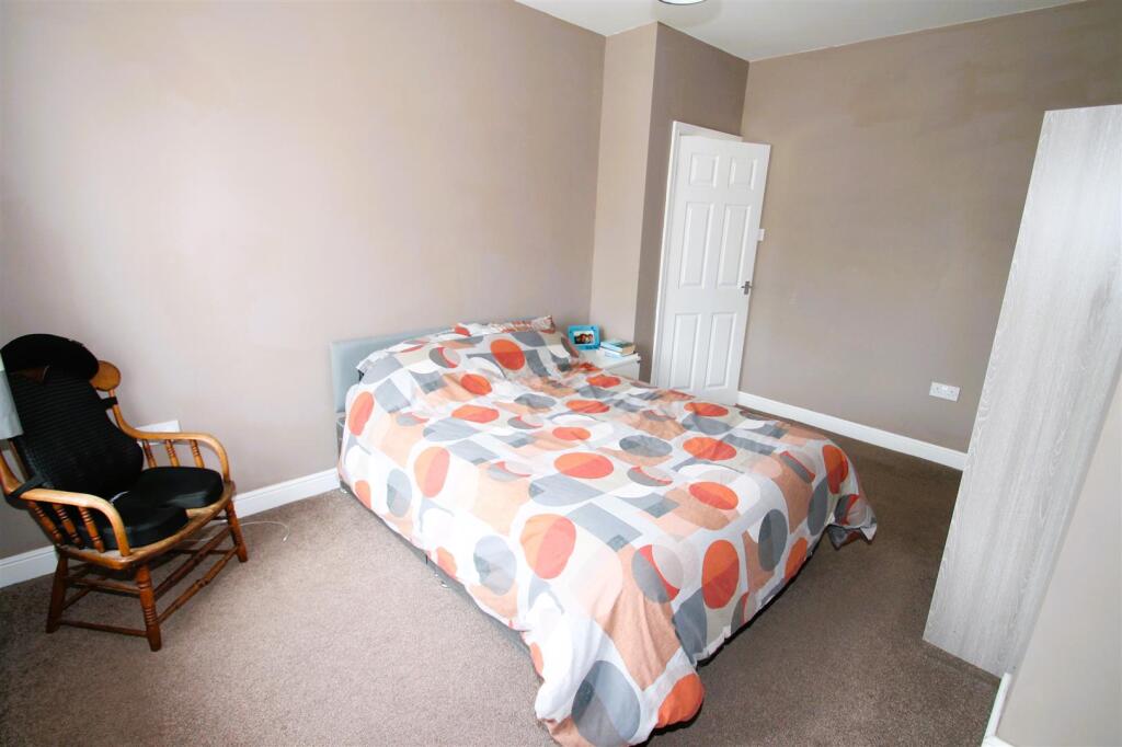 House in Birmingham - View 5