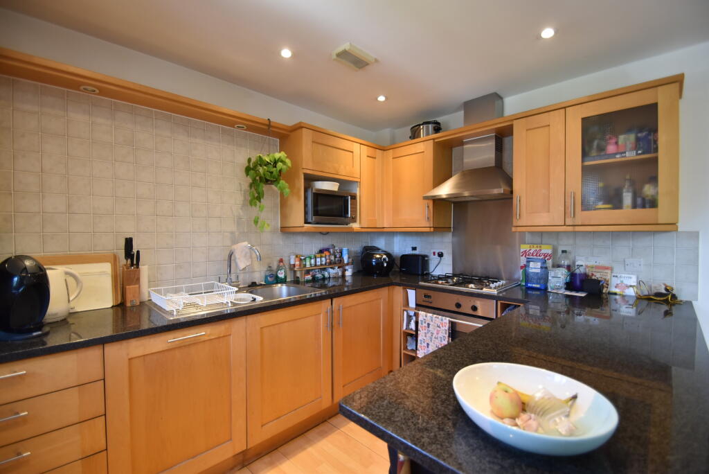Apartment in London - More