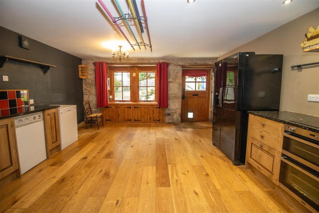 House in Galashiels - View 4