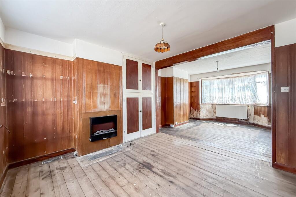 House in St Albans, Roestock, Colney Heath - View 2