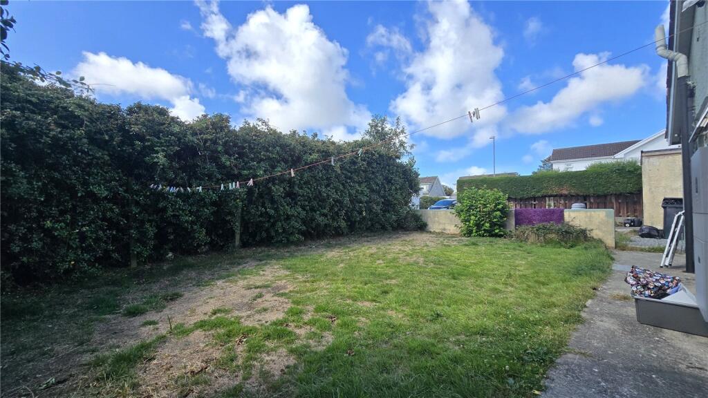 House in Holyhead, Y Fali / Valley - View 5