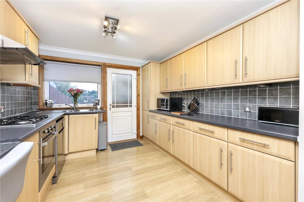 House in Cowdenbeath, Leuchatsbeath - View 3