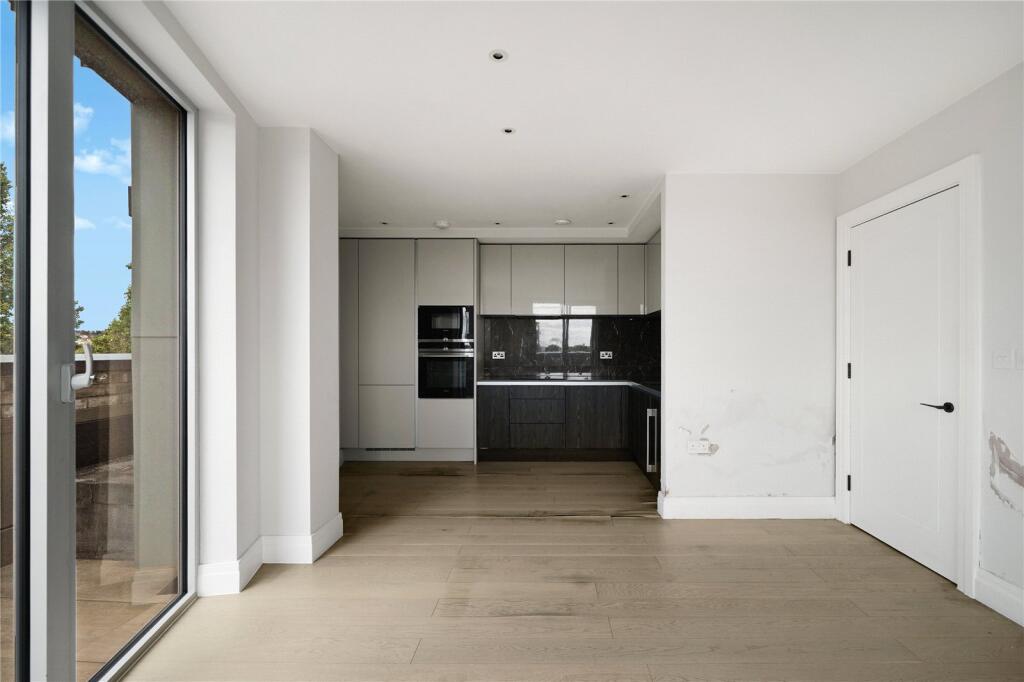Main image of property: Espalier Gardens, West Hampstead, NW6