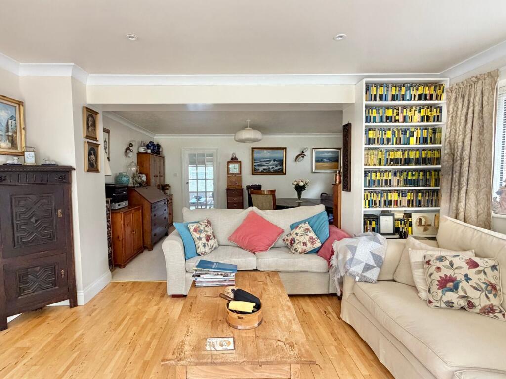 House in Bexhill-on-Sea, Little Common - View 4