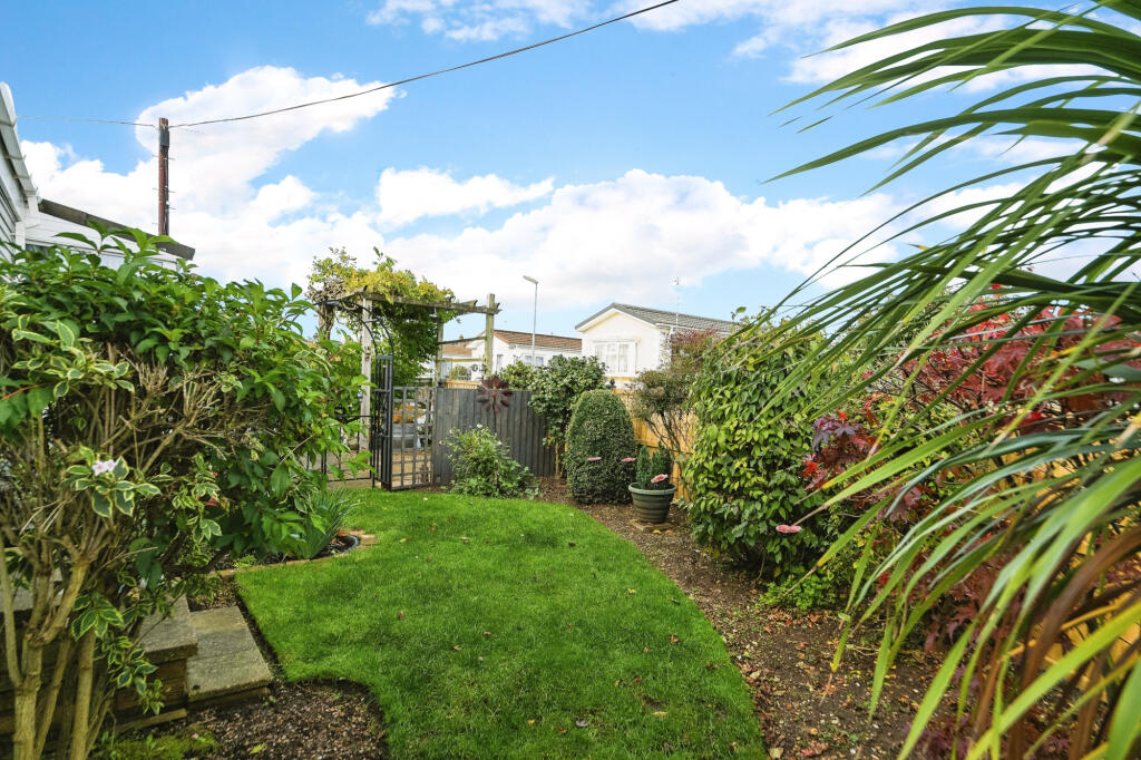 Snettisham, Norfolk, PE31 photo 4