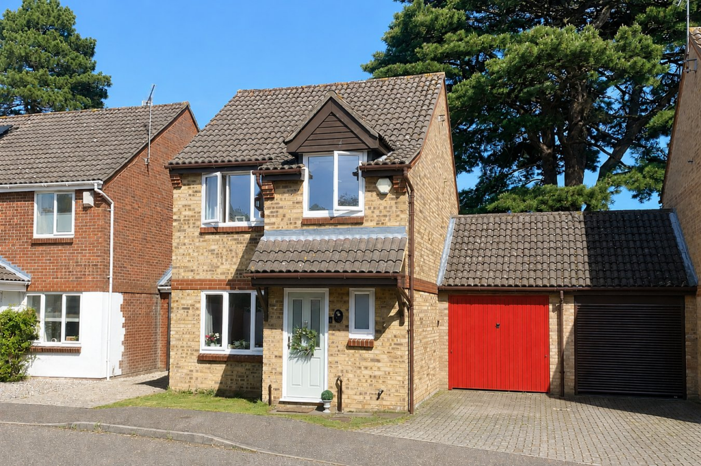 Main image of property: Redmayne Drive, Chelmsford, CM2