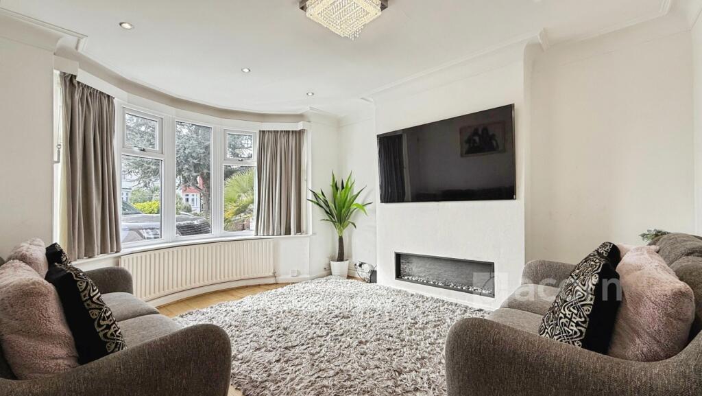 Main image of property: Long Lane Bexleyheath DA7