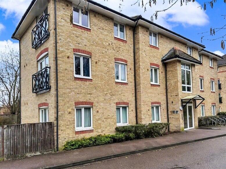 Main image of property: Amberside Court, Hardings Close, Hemel Hempstead, HP3