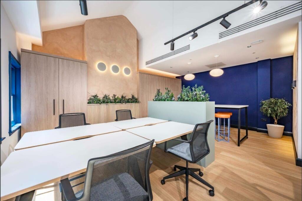 172 Edmund St_MeetingRoom1.jpg