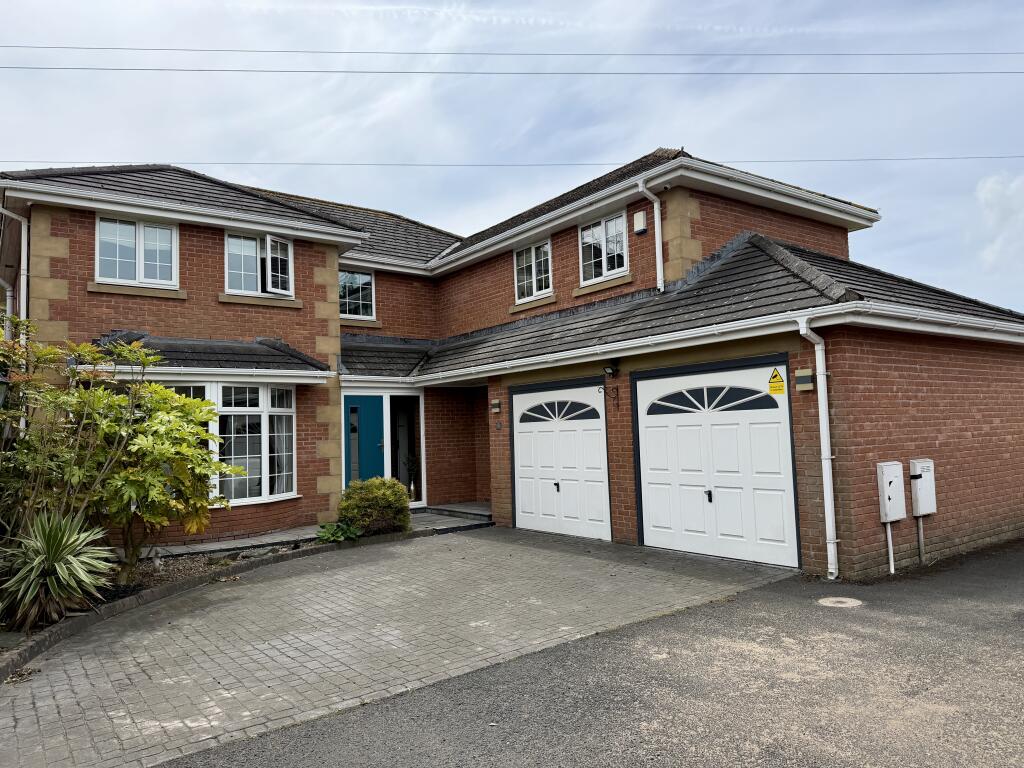 Main image of property: Fairway, Poulton-le-fylde, Lancashire