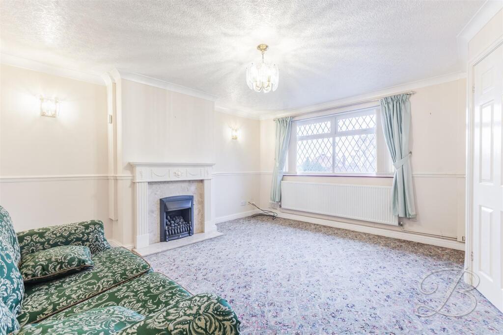 Top Sandy Lane, Warsop, Mansfield photo 3