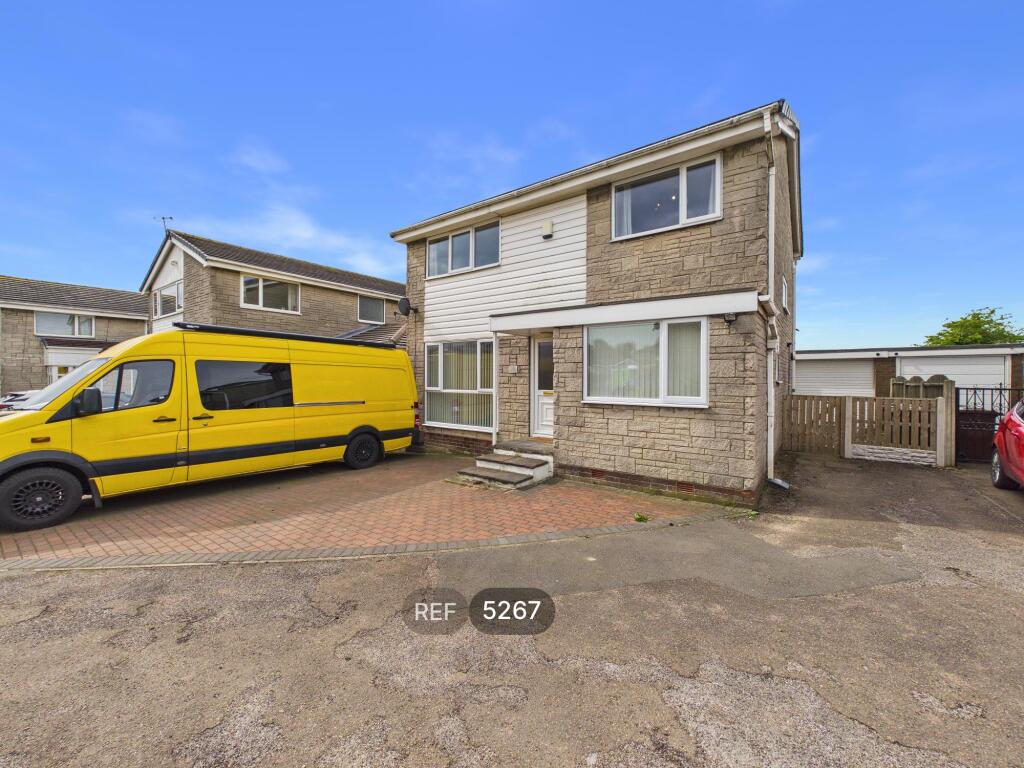 Main image of property: 34, Tower Avenue, Pontefract, WF9 1EE