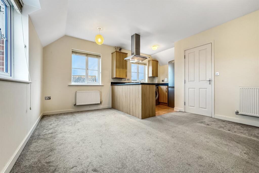 Main image of property: 2 bedroom Second Floor Flat in Chichester