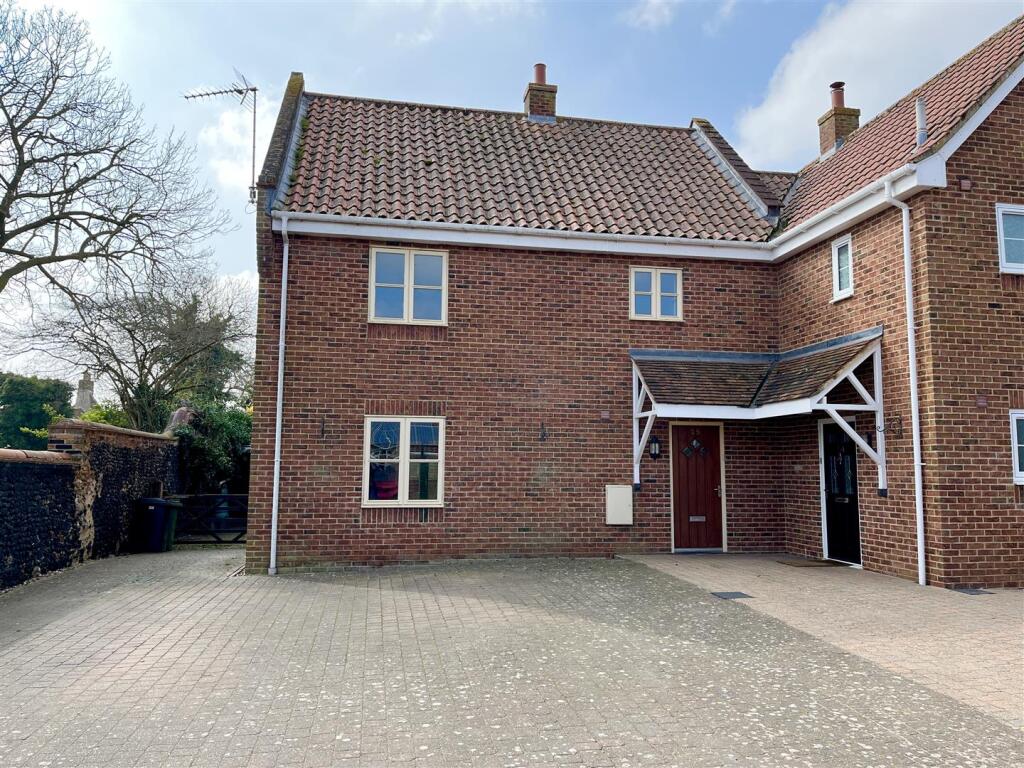 Main image of property: Back Lane, Wymondham