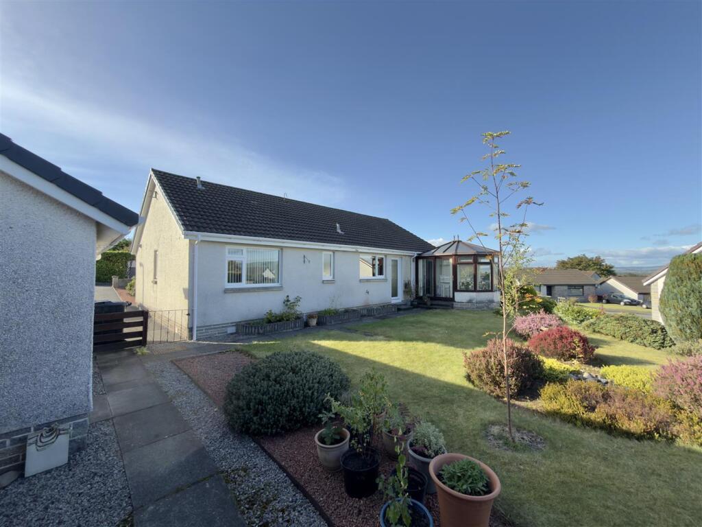 House in Dumfries, Calside, Georgetown - View 4