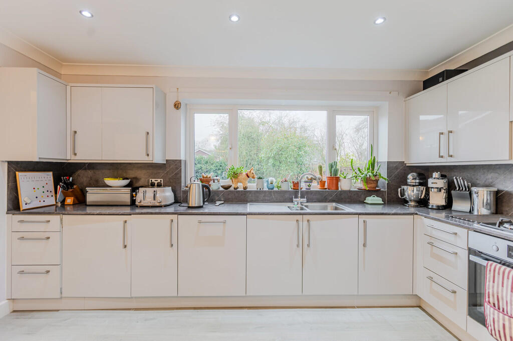 Longmeadow, Weaverham, Northwich photo 3
