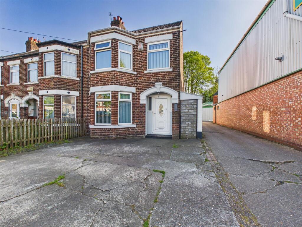 Main image of property: Anlaby Road, Hull