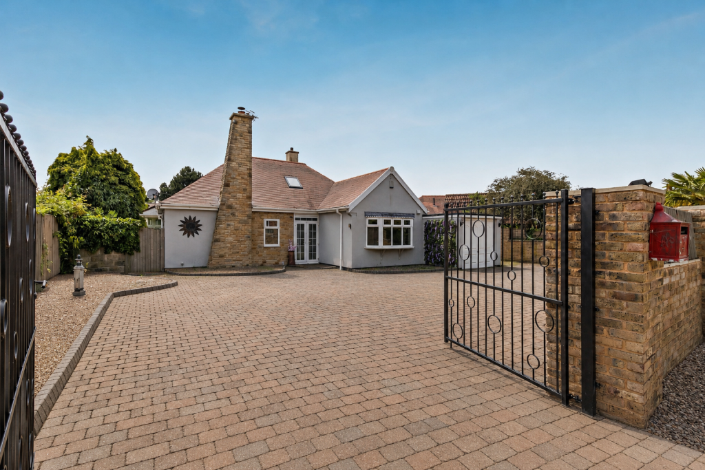 Main image of property: Elm Park, Pontefract, West Yorkshire