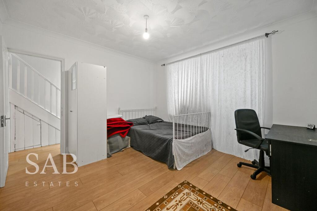 Allenby Road, Southall, UB1 - View 3