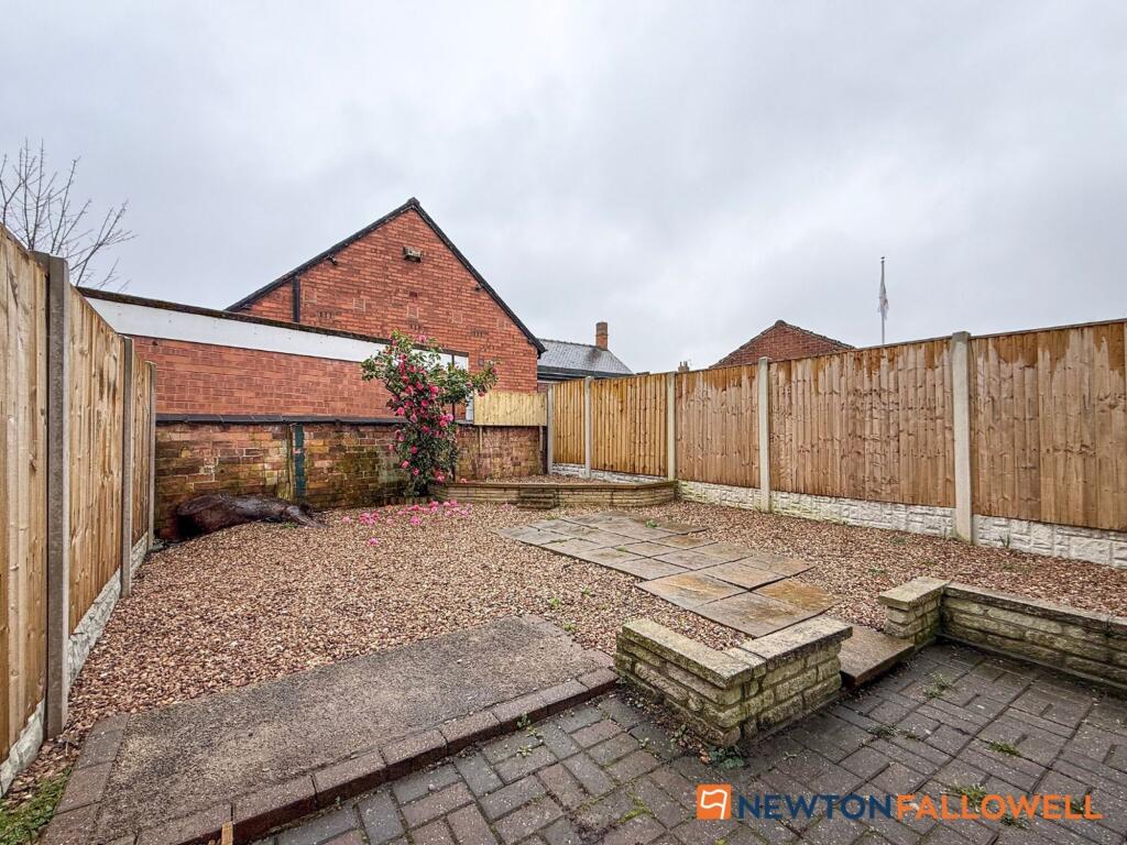 Brittania Court, Newark, NG24 photo 3