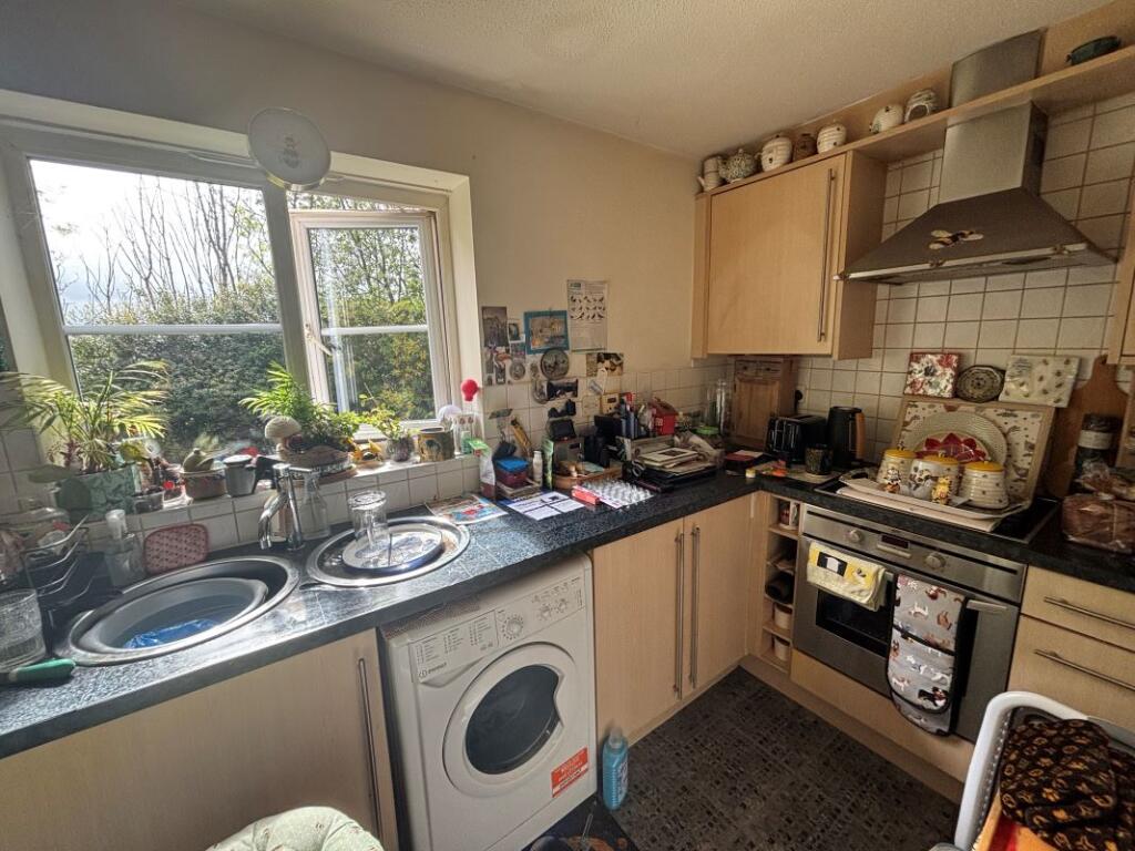 31 Vanguard Close, Bury, Lancashire, BL8 1NF photo 4