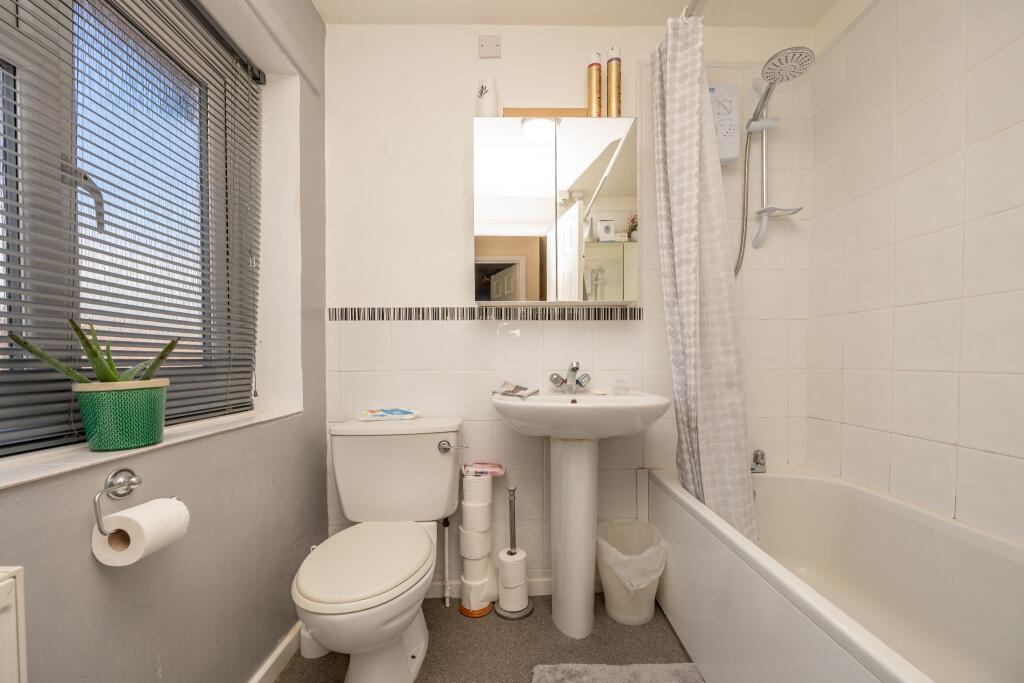 Additional image 29 of Throckmorton Road, Alcester, B49