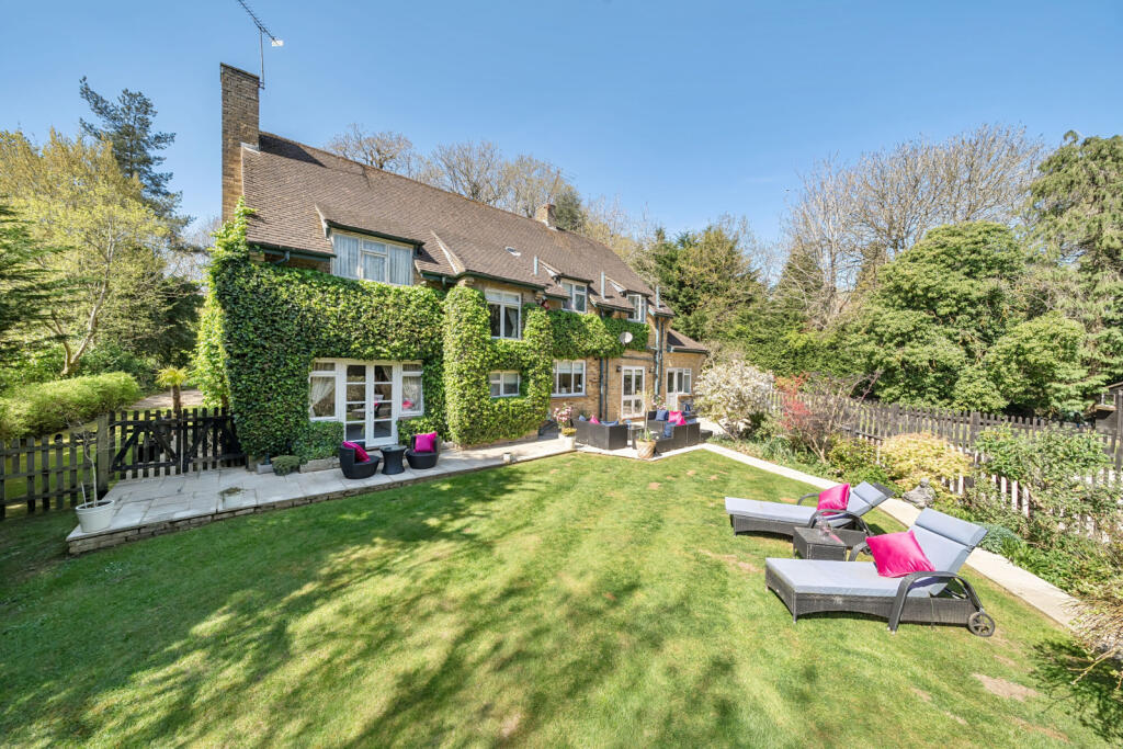 Main image of property: Potter Street Hill, Pinner, Middlesex