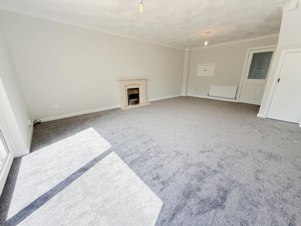 Mcwilliam Close, Poole, BH12 5 photo 5