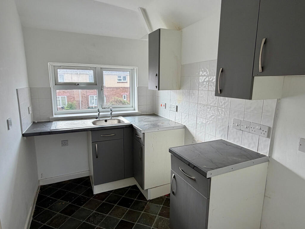 Hereford Road, Weymouth, DT4 0 photo 4