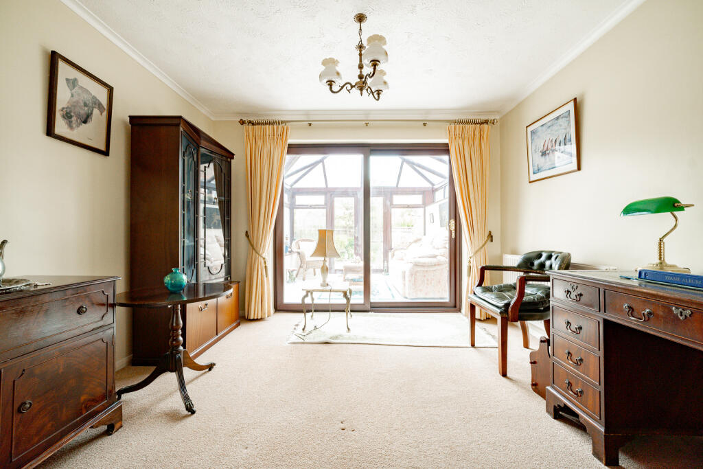 House in Eastbourne, East Sussex - View 6