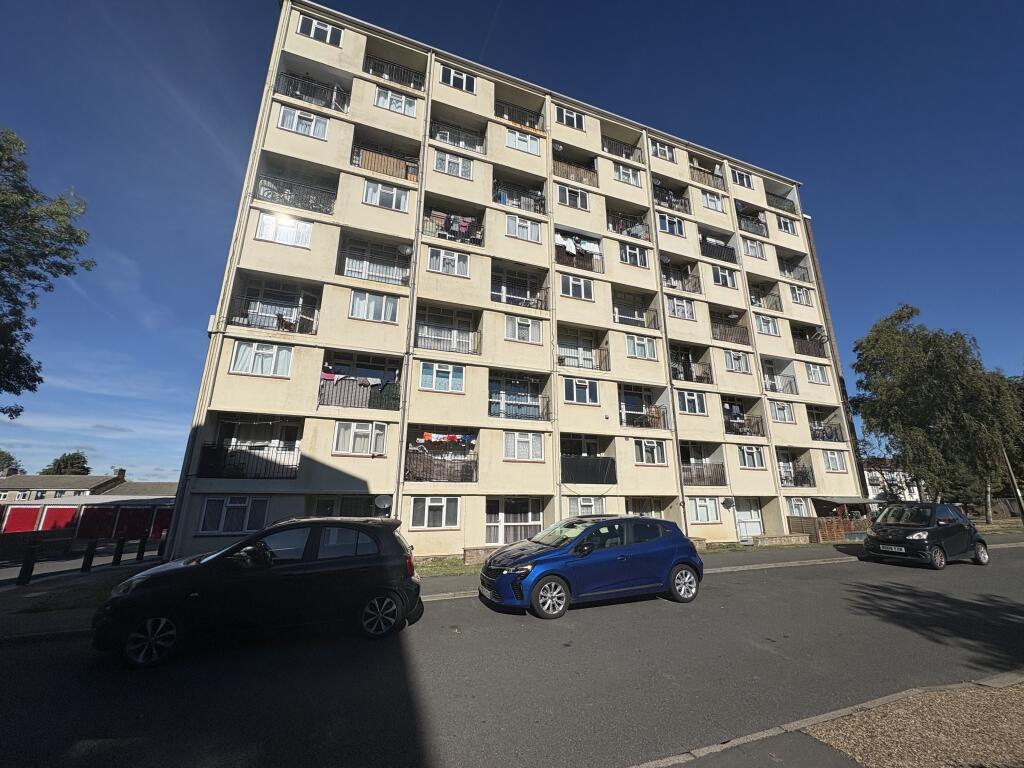 Main image of property: Hobtoe Road, HARLOW
