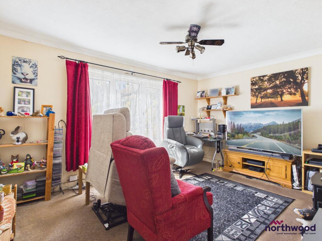 Apartment in Hove, West Blatchington - View 2