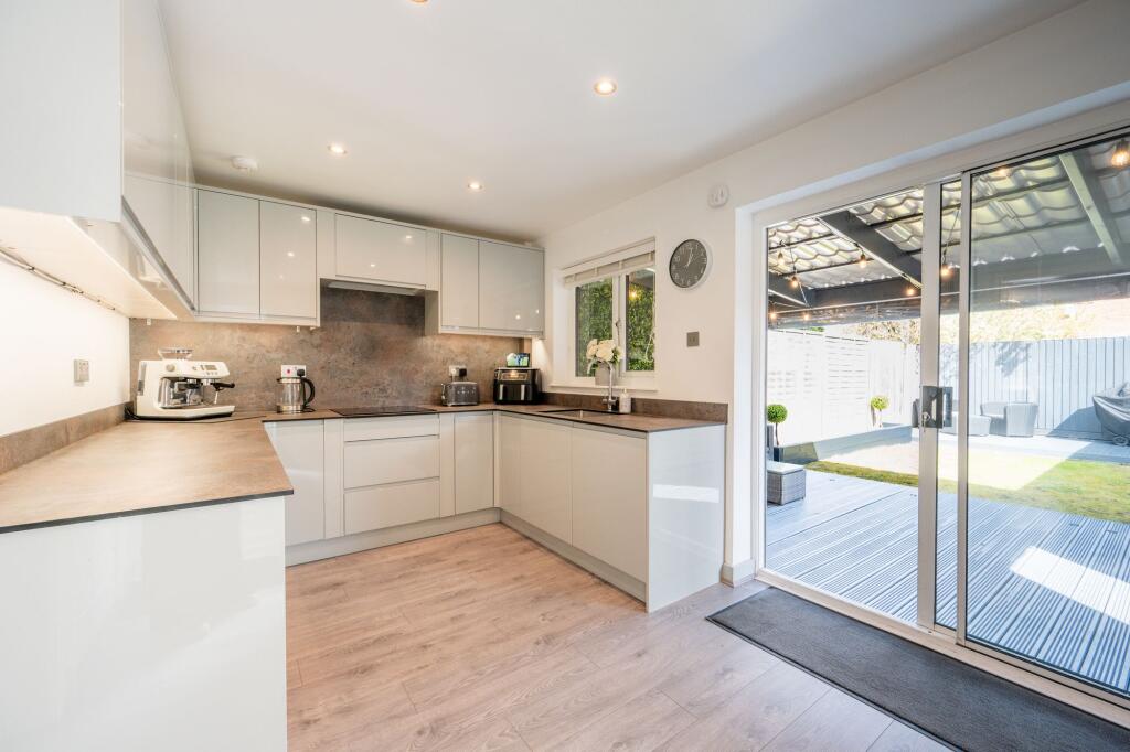 Moss Nook, Aughton, L39 photo 3