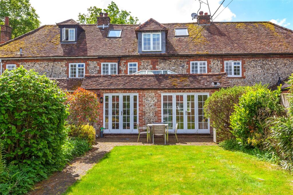 Folly Cottages, Frieth, Buckinghamshire, RG9 - View 2