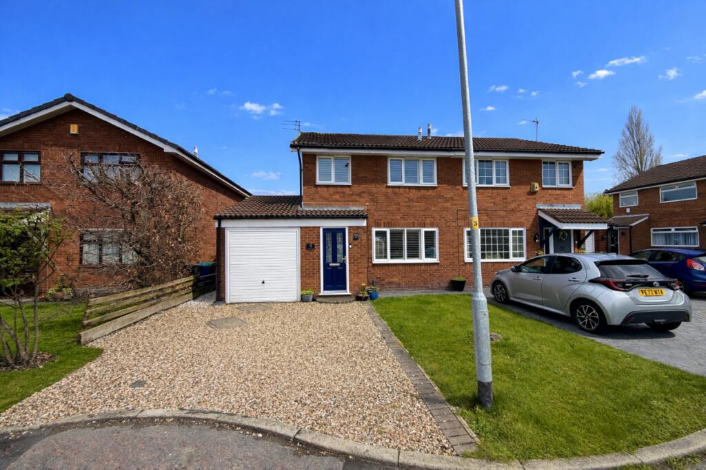 Main image of property: Muirfield Close, Fearnhead, Warrington