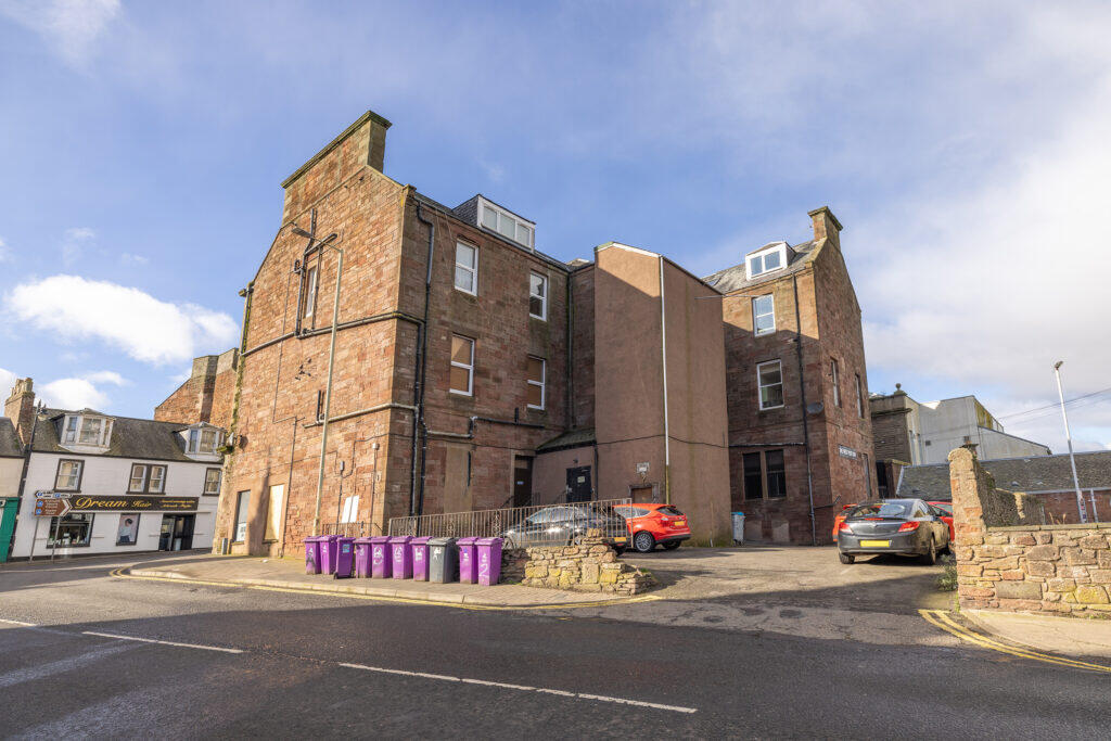 Main image of property: 1F Catherine House, Catherine Street, Arbroath DD11 1RL