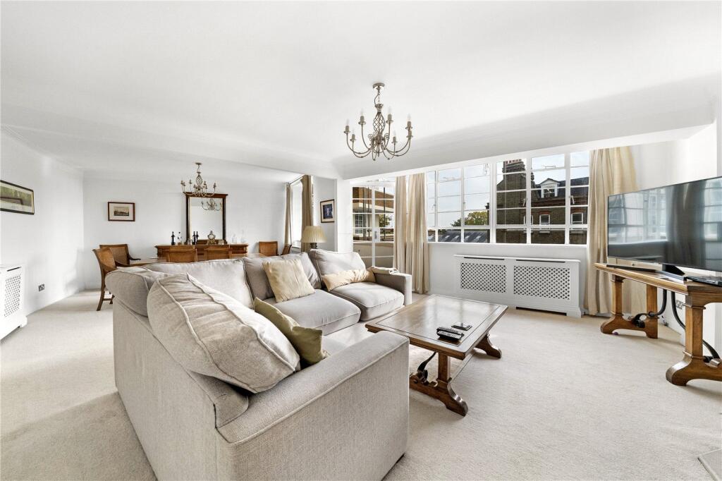 Main image of property: Cholmeley Park, N6