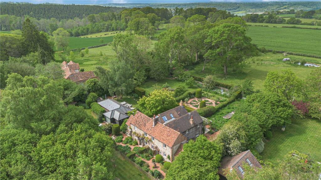 Main image of property: Turville Heath, Henley-on-Thames, Oxfordshire, RG9