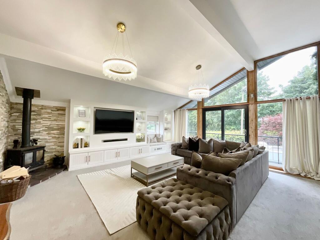 House in Stoke-on-Trent - View 3