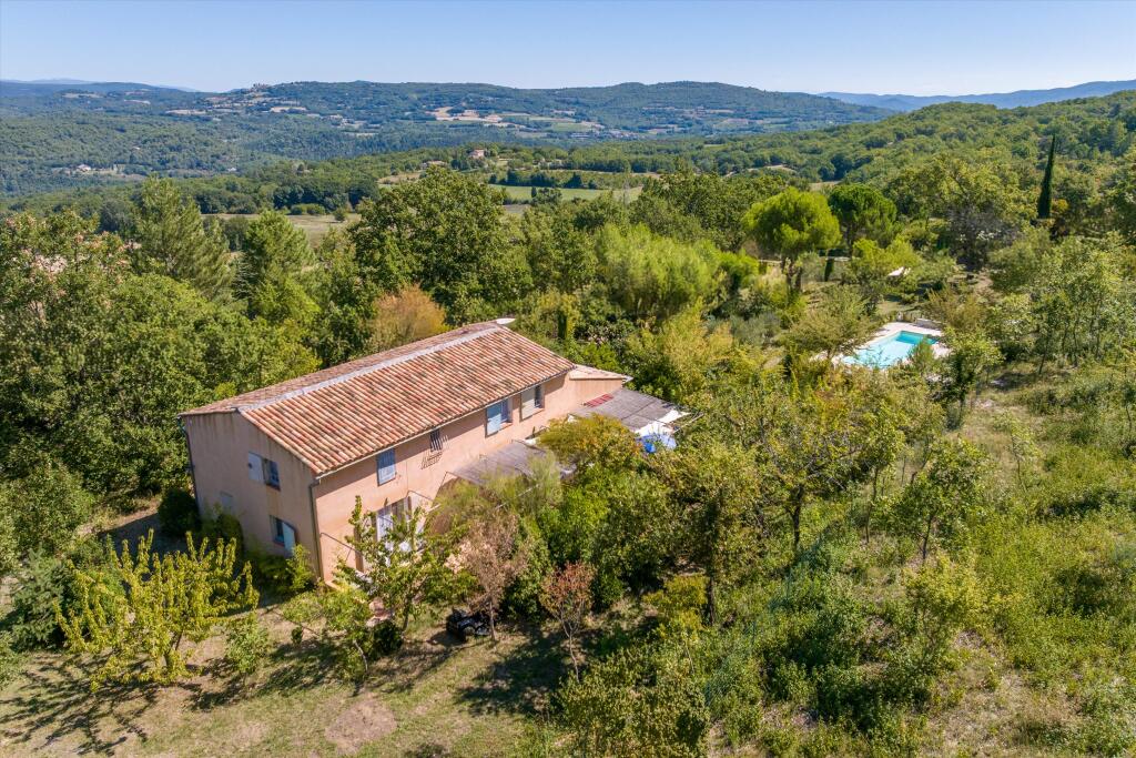 Main image of property: Provence-Alps-Cote d`Azur, Vaucluse, Saignon