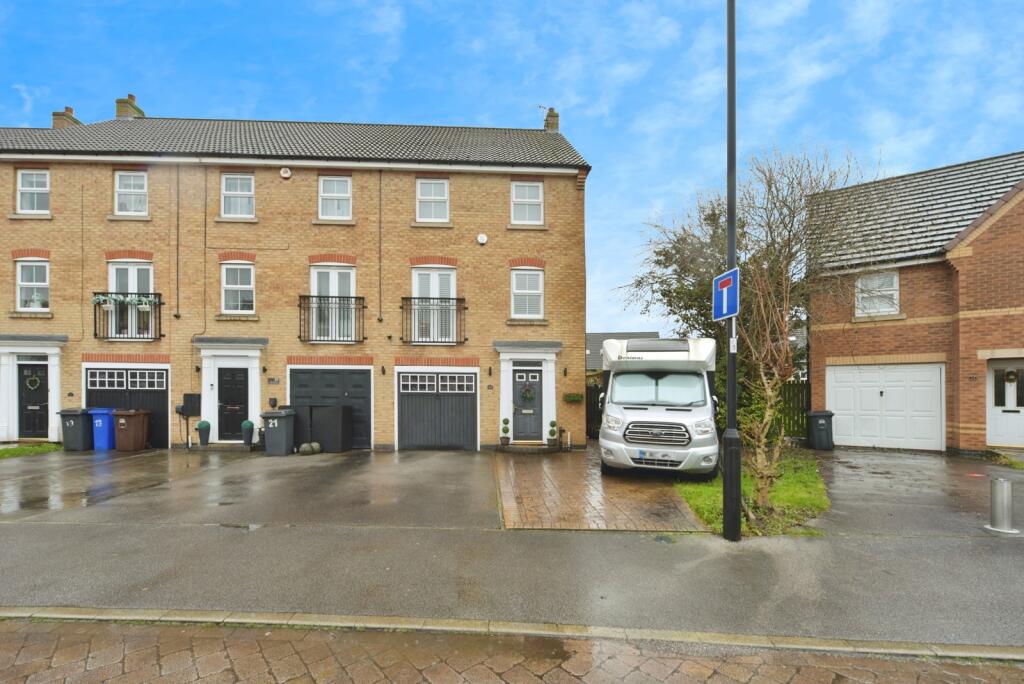 Main image of property: Oxclose Park Way, Halfway, Sheffield, South Yorkshire, S20