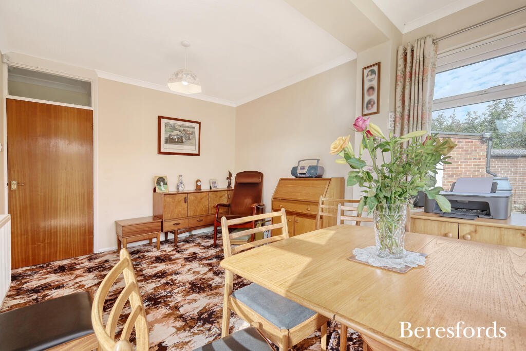 Graham Close, Hutton, CM13 - View 6