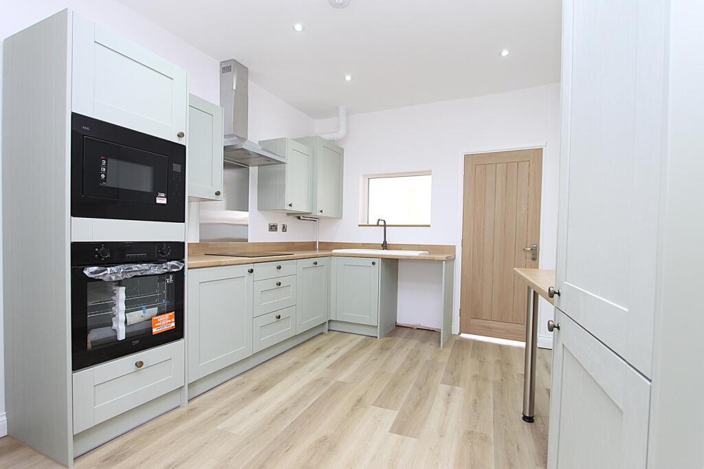 House in Wyre Forest, Wolverley and Cookley - View 2
